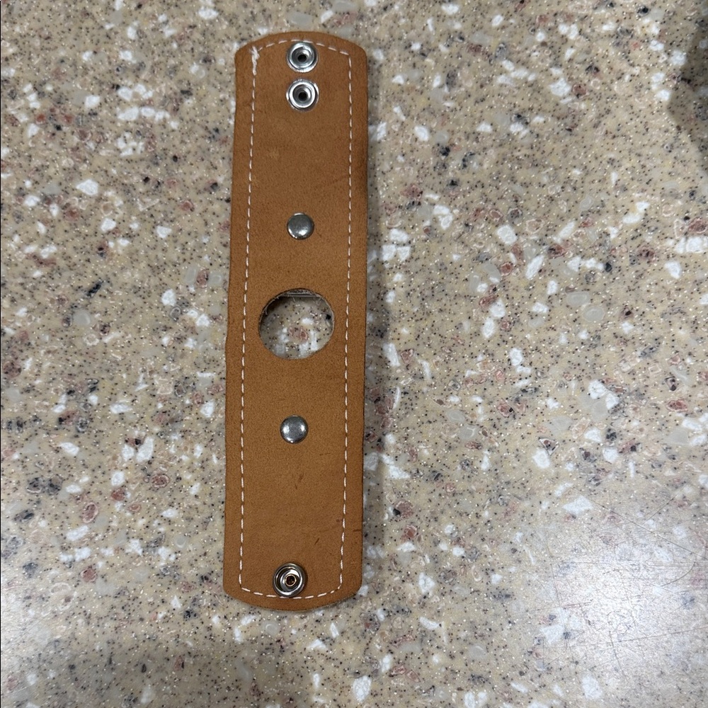 Glitter Leather Snap Cuff Watch Band Adapter in Tan and Silver - Picture 3 of 4